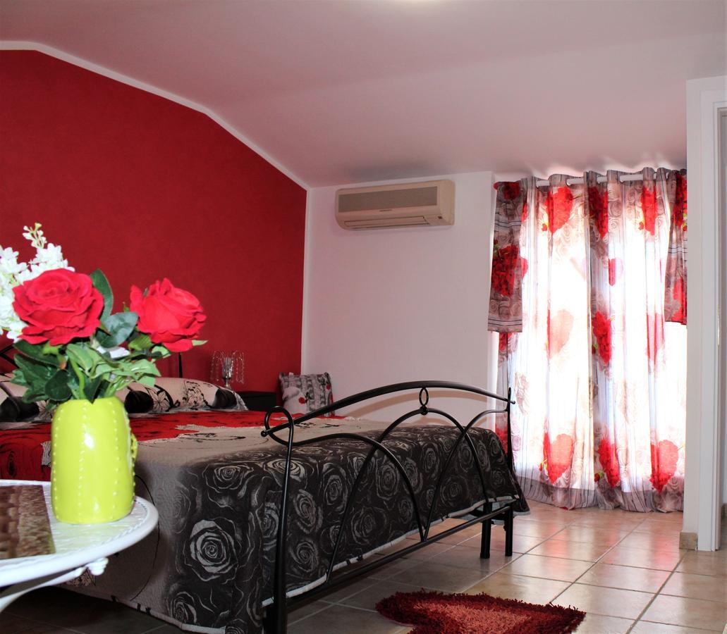 Emotions Bed & Breakfast Fiumicino Dış mekan fotoğraf